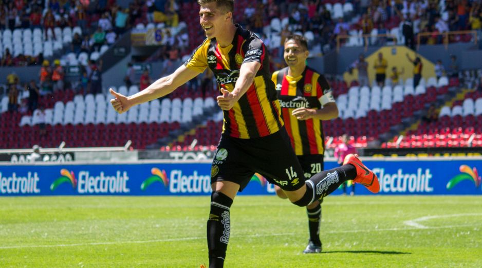 Jorge Dávalos, técnico de Leones, dice que el ''Güero'' es un jugador bastante interesante, motivo por el cual se lo ha llevado el Rebaño prestado con opción a compra. IMAGO7