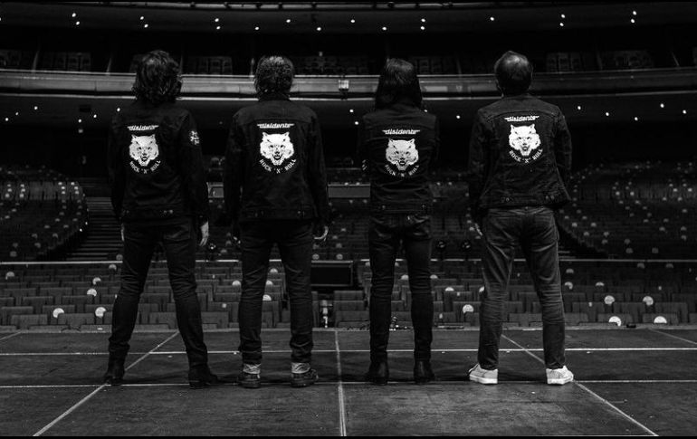La banda aceptó una oferta que garantiza un espectáculo único para los fans que se mantienen fieles al proyecto. TWITTER/@Disidenterock