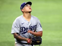 Urías, quien estuvo en el montículo como abridor debido a la lesión en la espalda de Clayton Kershaw, jugó por novena ocasión en Playoffs. AFP / T. Pennington