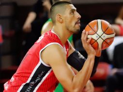 Ayón fue el jugador más determinante de los Astros tanto en puntos como en asistencias y rebotes. TWITTER/@AyonGustavo