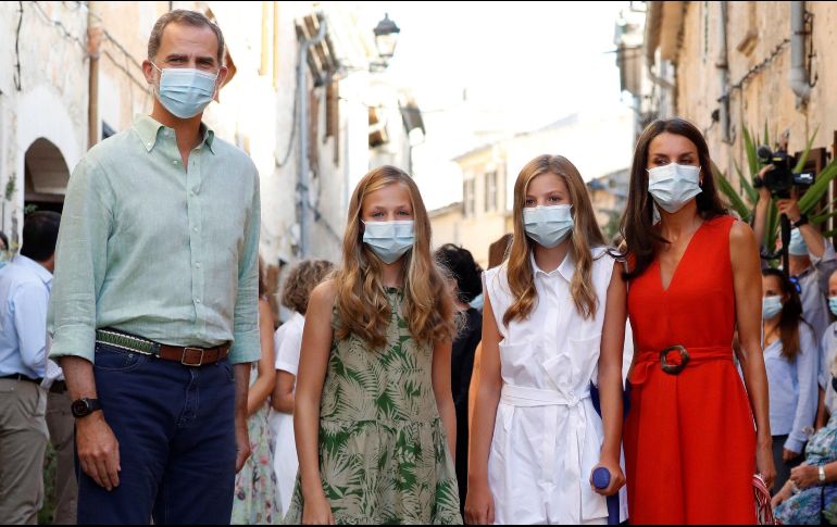 Felipe VI, al igual que la reina Letizia, se sometió al test de coronavirus el pasado 12 de marzo, al inicio de la pandemia, y ambos dieron negativo. EFE / ARCHIVO