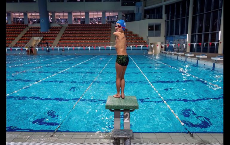 A pesar de no contar con apoyo público, Ismail tiene un futuro brillante en el mundo de la piscina. EFE/V. Hasanbegovic