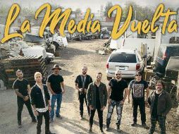 TORAI Y ELEFANTE. Los músicos de ambas agrupaciones, felices de unir sus talentos para darle nueva forma a un clásico. CORTESÍA• Universal music