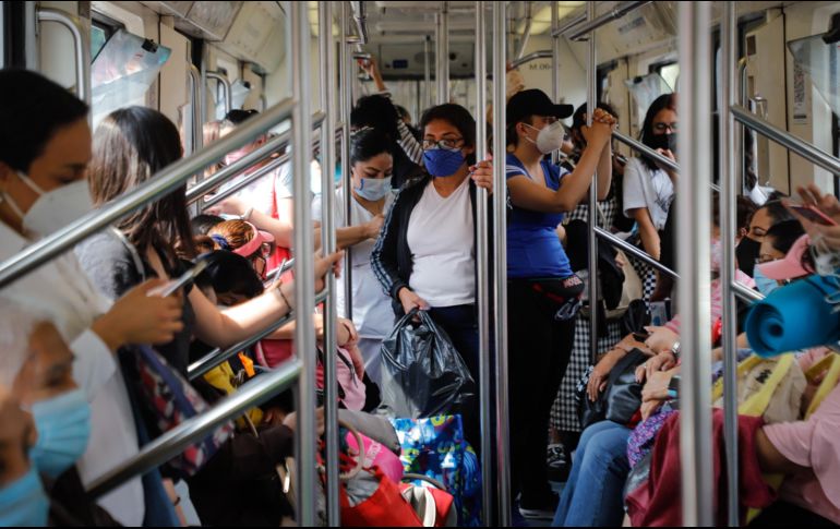 Hacinamientos en casas y transporte público fue focos de infección. XINHUA/Q. Blanco