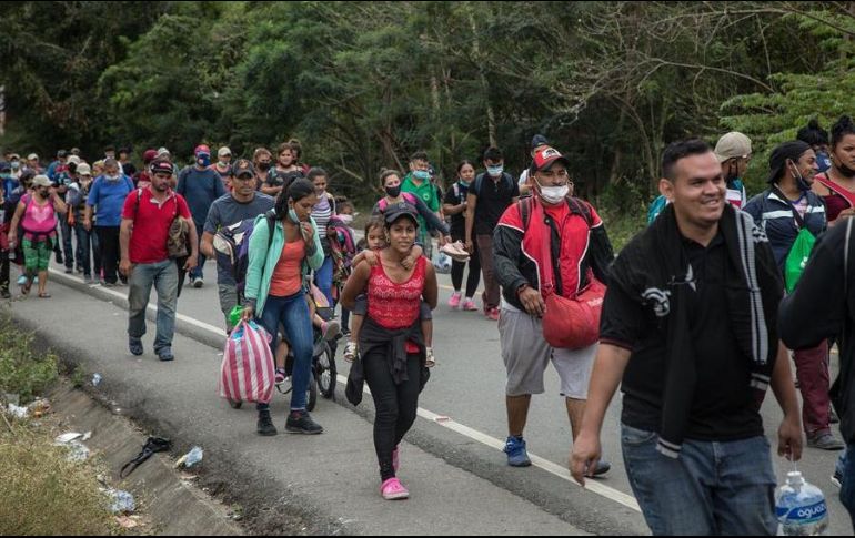 El grupo está compuesto en su mayoría por mujeres y niños provenientes de Honduras, Guatemala y El Salvador. EFE/ARCHIVO
