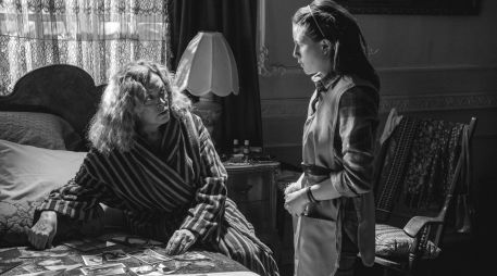 “El diablo entre las piernas”. La cinta es protagonizada por Sylvia Pasquel. ESPECIAL