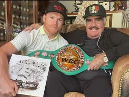 Cuando Saúl se encontraba en pleno ascenso dentro del boxeo, el “Charro de Huentitán” tuvo un detalle con el pugilista que hasta ahora es recordado con aprecio por toda la familia Álvarez.  INSTAGRAM/Canelo