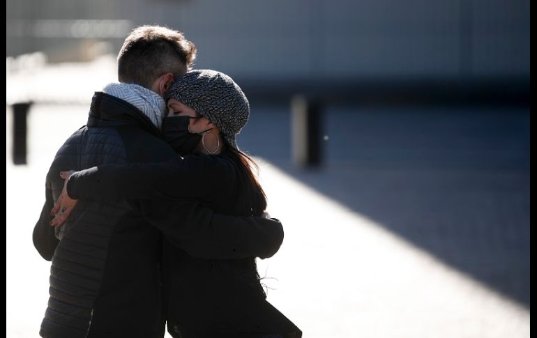 Decenas de bailarines con mascarillas se concentraron el sábado en la Plaza de la República, cercana al emblemático Obelisco de Buenos Aires. AP/N. Pisarenko