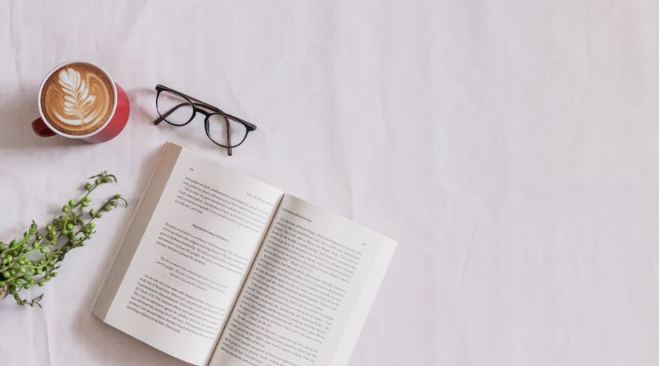 Leer traerá múltiples beneficios a tu vida / Especial: Photo by Sincerely Media on Unsplash