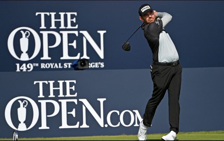 Louis Oosthuizen marcó seis birdies para firmar una primera ronda por seis abajo de par, 64 golpes (par 70). AFP/P. ELLIS