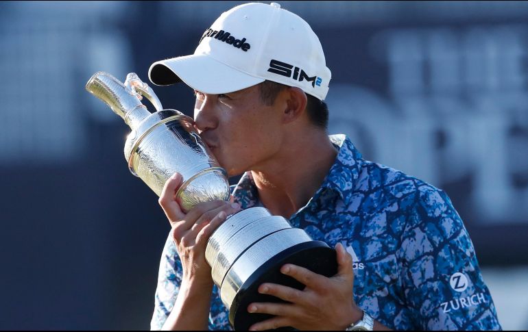 Con una cuarta y última ronda de 66 golpes, cuatro abajo de par, Morikawa se convirtió en el nuevo campeón del Open Championship con un total de -15 golpes para el campeonato. AP/P. MORRISON