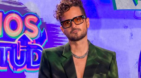 El músico boricua asegura que no le ha dedicado ni un instante a las críticas que pueda generar el que le haya dado el sí a Bad Bunny. EFE/G. Viera
