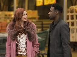 Description: Pictured (L-R): Anne Hathaway (Lexi), Gary Carr (Jeff) /AMAZON STUDIOS