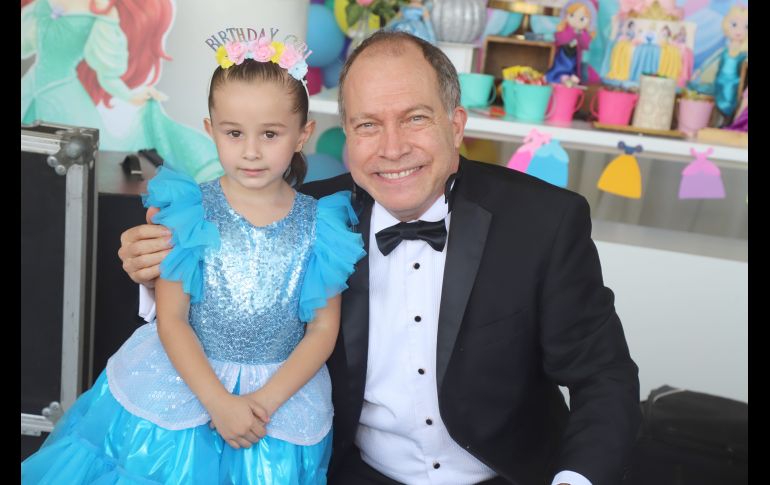 Rebeca Cosío Corella y Mago Miguel. GENTE BIEN JALISCO/ CLAUDIO JIMENO