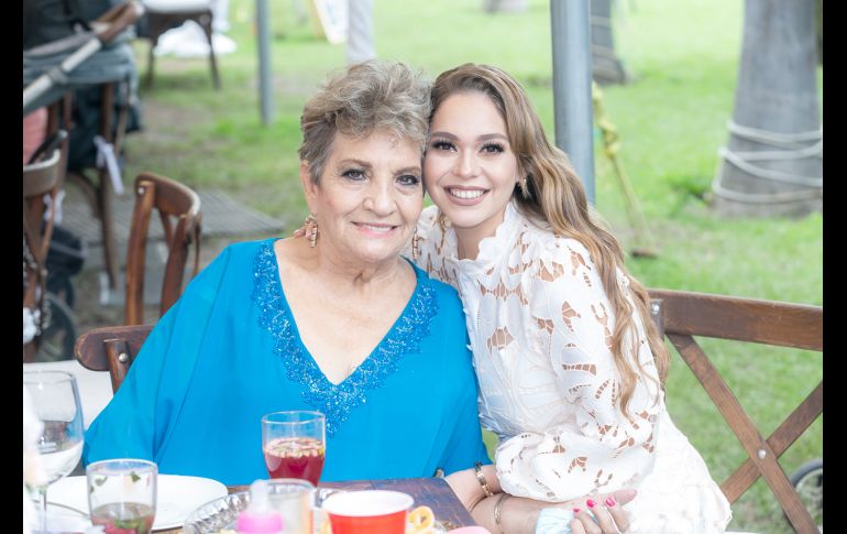 Guadalupe de la Torre y Karen Bautista. GENTE BIEN JALISCO/ JORGE SOLTERO