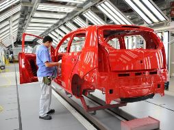 La exportación de vehículos se ubicó en 212 mil 687 unidades, un 19% menos respecto a agosto de 2020. NTX/ARCHIVO