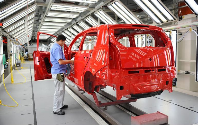 La exportación de vehículos se ubicó en 212 mil 687 unidades, un 19% menos respecto a agosto de 2020. NTX/ARCHIVO