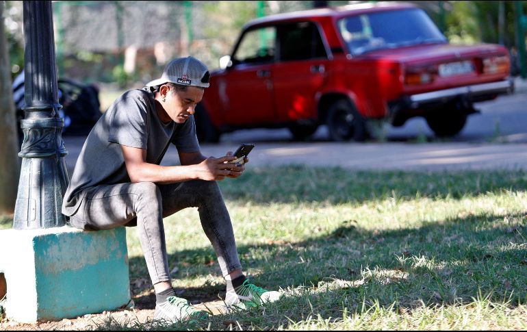 La nueva actualización se encuentra en fase de prueba y por ello cuenta con un número limitado de intereses. EFE/ARCHIVO