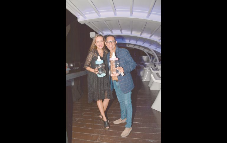 Cynthia Zavala y Omar González. GENTE BIEN JALISCO/ MARIFER RACHED