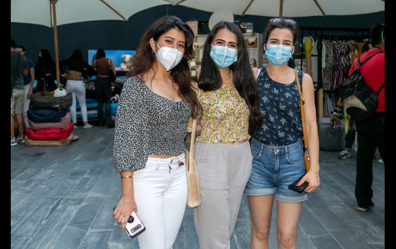 Sofía Sagagin, Valeria Martínez y Guilia Bastón. GENTE BIEN JALISCO/JORGE SOLTERO