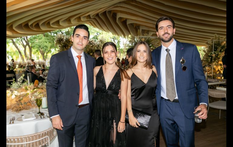 Ricardo Cabrera, Daniela Márquez, Regina Santoscoy y Emilio Verdegue. GENTE BIEN JALISCO/JORGE SOLTERO