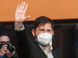 Gabriel Boric acudió a emitir su voto en la elección presidencial en Punta Arenas, Chile. AP/A. Poblete