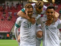 SIN EL SALTO. Varios futbolistas del Tri pintan para cosas grandes, pero por alguna razón ninguno ha dado el salto a Europa. IMAGO7