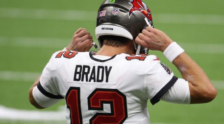 LEGENDARIO. Con 43 años, Tom Brady rompió su propio récord del jugador más longevo que se consagra campeón del Super Bowl. AFP/ARCHIVO