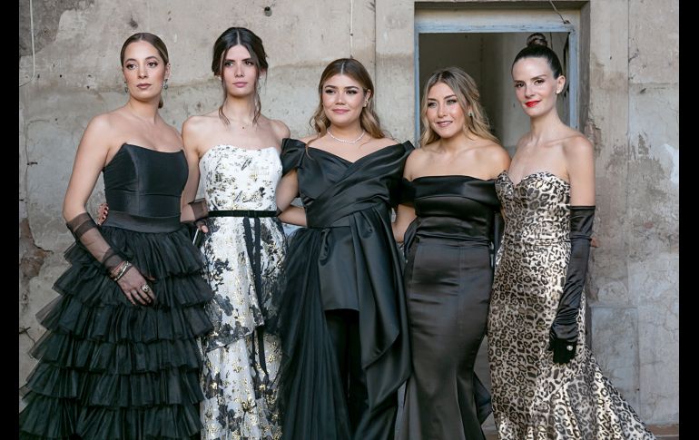 Carla Ortega, María Pía González, Alicia Hurtado, Lorena Navarro y Ximena González. GENTE BIEN JALISCO/JORGE SOLTERO