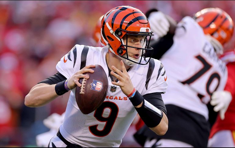 Joe Burrow podría convertirse en el primer mariscal de campo en ser campeón de la NFL luego de recibir el Trofeo Heisman y ganar el título colegial. AFP// D Eulitt