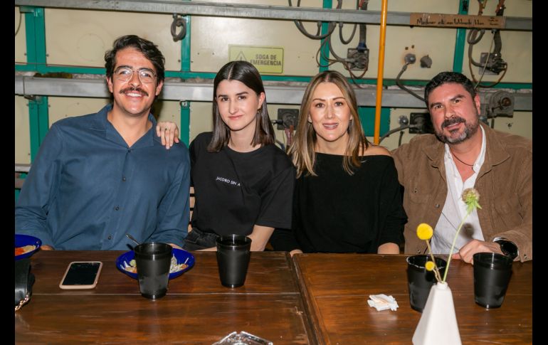 David Gómez, Constanza Fernández, Jany Fernández y Eduardo Fernández. GENTE BIEN JALISCO/JORGE SOLTERO