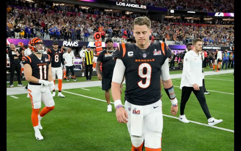 LA CARA DE LA DERROTA. Joe Burrow no pudo alzar el título. AP/E. Thompson