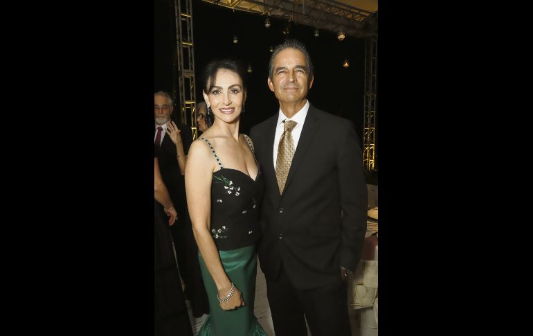 Mari Carmen Parada y Hugo González. GENTE BIEN JALISCO/CLAUDIO JIMENO