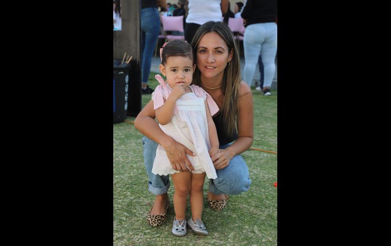 Lia Preciado y Sofía Romero. GENTE BIEN JALISCO/CLAUDIO JIMENO
