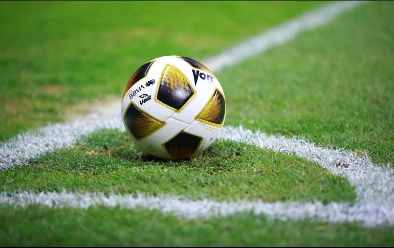 Estos son unos ejemplos de las iniciativas para erradicar la violencia en estadios del mundo y a nivel local. IMAGO7