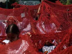 Cada minuto usado para tejer representa a todas las mujeres asesinadas en Jalisco durante 2021. CORTESÍA