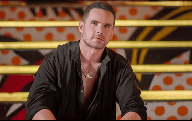 Eleazar Gómez recibiría la 