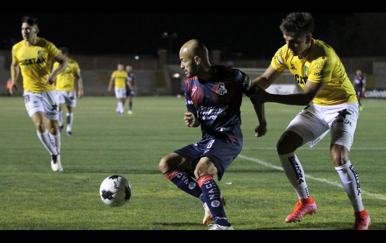 Un conato de riña no pasó a mayores en el Héroe de Nacozari gracias a esta acción del DJ. IMAGO7