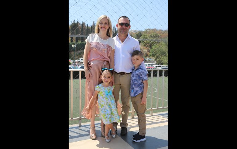 Lizette O’Rourke, Amanda Torres, Emilio y Héctor Torres. GENTE BIEN JALISO/Claudio Jimeno