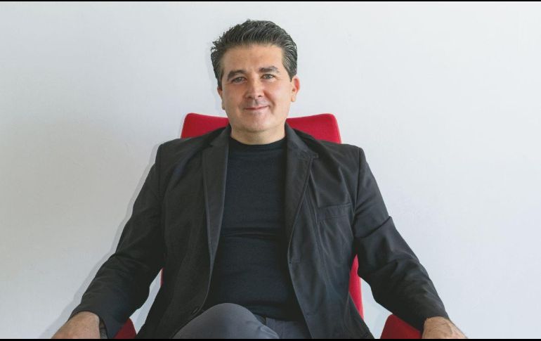 ARQ. MAURICIO DE FONT-RÉAULX. El director general del CCU señala a las bibliotecas como puertas para la entrada al desarrollo. ESPECIAL