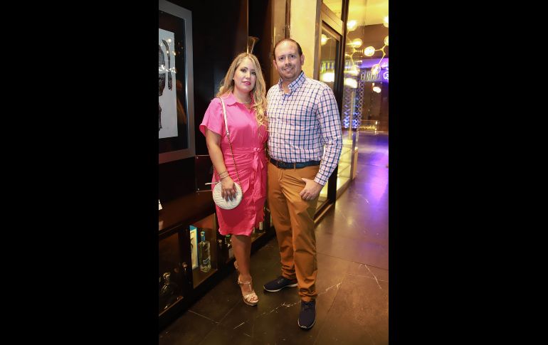 Ivonne Orendain y Juan Pablo Carrillo. GENTE BIEN JLISCO/Tony Martínez