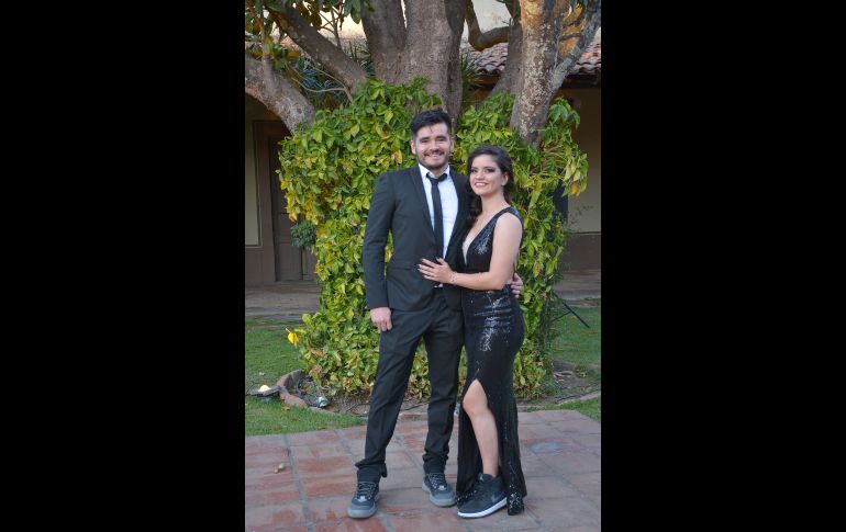 Felipe Coronel y Karen Hermosillo. GENTE BIEN JALISCO/Marifer Rached