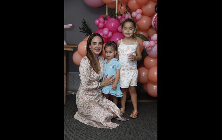 Yoanna Orozco, Camila y Renata Rodríguez Orozco. GENTE BIEN JALISCO/Claudio Jimeno