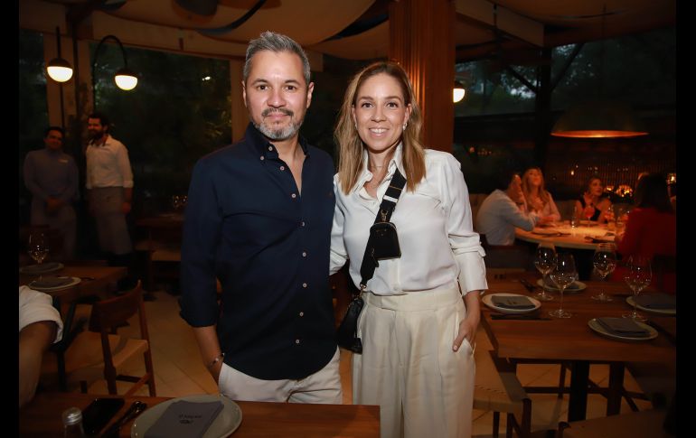 Toño Villagroy y Mariana Gutiérrez. GENTE BIEN JALISCO/Antonio Martínez