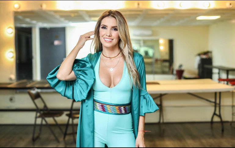 La conductora Andrea Escalona anunció que está embarazada, esto luego de compartir unas imágenes de su ultrasonido. SUN / ARCHIVO