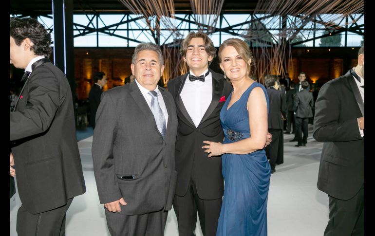 David Zepeda, Rafael Zepeda y Elizabeth Navarro. GENTE BIEN JALISCO/Jorge Soltero