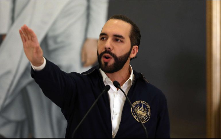 Nayib Bukele durante la rueda de prensa en la que informó que 