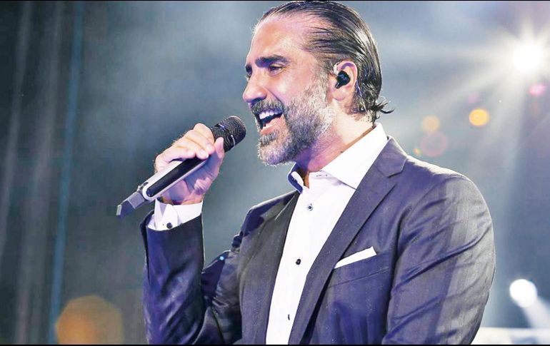 A través de sus redes sociales, La Arrolladora dio la noticia que protagoniza Alehandro Fernández. SUN / ARCHIVO