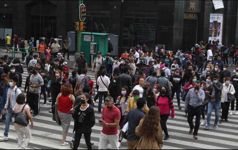 El informe, Estado de la Población Mundial 2022, sitúa la población en siete mil 942 millones y pronostica que alcanzará los ocho mil millones el 15 de noviembre. SUN / ARCHIVO