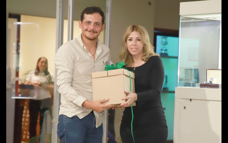 Alejandro Cabral y Asma Housni. GENTE BIEN JALISCO/Antonio Martínez